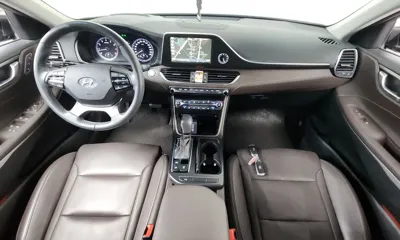 Hyundai Grandeur 2018, 17190 км, за 12874.07 USD - фото 7