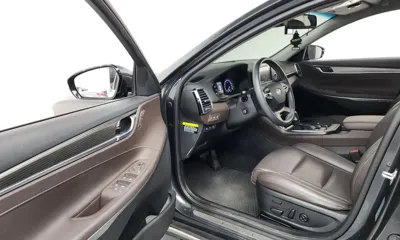 Hyundai Grandeur 2018, 17190 км, за 12874.07 USD - фото 10