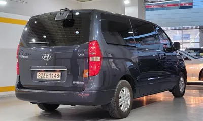Hyundai Starex 2017, 113552 км, за 8912.32 USD