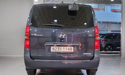 Hyundai Starex 2017, 113552 км, за 8912.32 USD