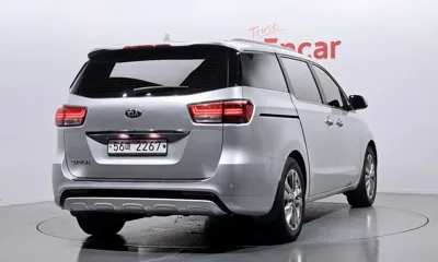 Kia Canival 2015, 156942 км, за 5189.17 USD