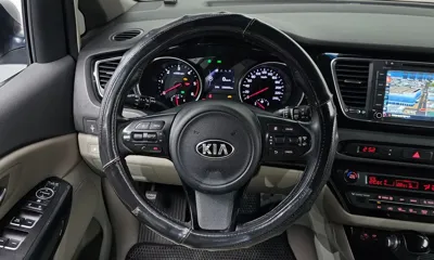 Kia Canival 2015, 156942 км, за 5189.17 USD - фото 13