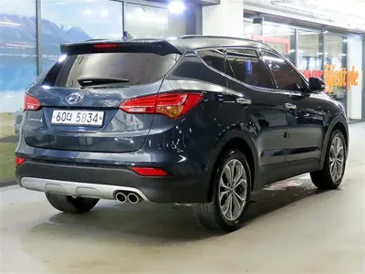 Hyundai Santafe 2015, 117019 км, за 6370.67 USD