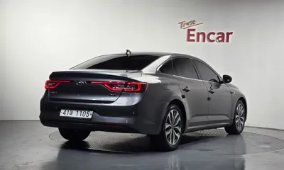 Renault-KoreaSamsung SM6 2017, 76272 км, за 5244.85 USD