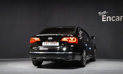 Kia K7 2010, 162119 км, за 2636.27 USD