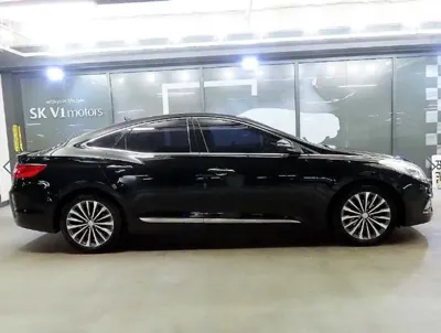 Hyundai Grandeur 2014, 197298 км, за 2297.49 USD