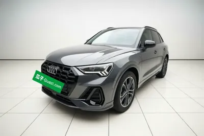 Audi Q3 · 2022 год