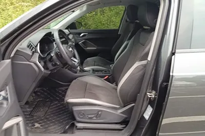Audi Q3 2022, 39600 км, за 30417 USD - фото 14