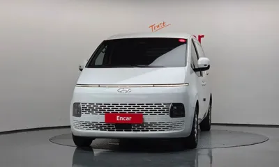 Hyundai Staria 2023, 105389 км, за 14962.28 USD