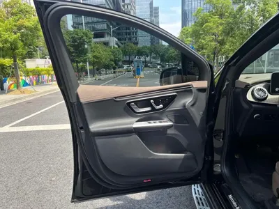 Mercedes-Benz EQE SUV 2024, 71000 км, за 27927.65 USD - фото 8