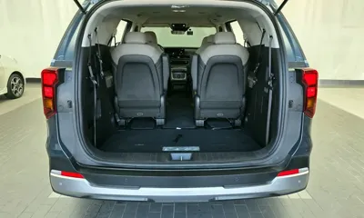Kia Canival 2024, 49060 км, за 19508.66 USD - фото 20