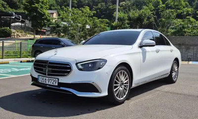 Mercedes-Benz E-Class · 2023 год