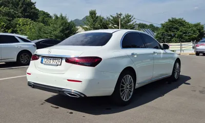 Mercedes-Benz E-Class 2023, 44620 км, за 26652.79 USD