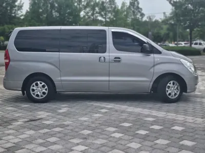 Hyundai Starex 2012, 85000 км, за 5901.27 USD