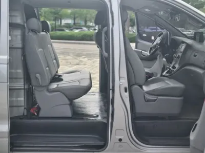 Hyundai Starex 2012, 85000 км, за 5901.27 USD - фото 14