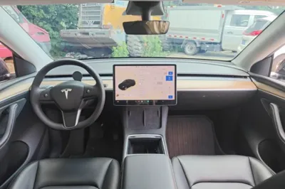 Tesla Model Y 2021, 88200 км, за 24259 USD - фото 20