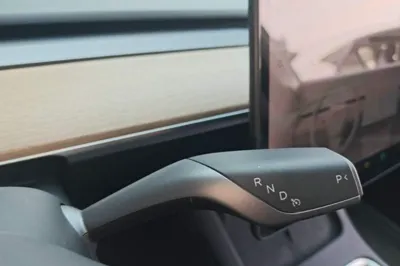 Tesla Model Y 2021, 88200 км, за 24259 USD - фото 24