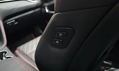 Genesis G70 2020, 66470 км, за 15688.59 USD - фото 35