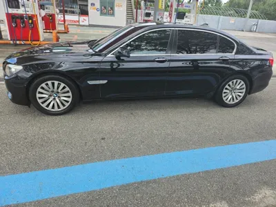 BMW 7-Series 2010, 370000 км, за 3203.36 USD