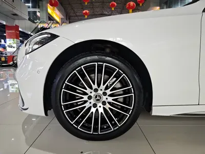 Mercedes-Benz C-Class 2023, 42000 км, за 26079.63 USD - фото 20