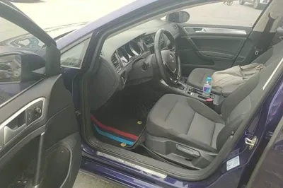 Volkswagen Golf 2020, 82700 км, за 10735 USD - фото 23