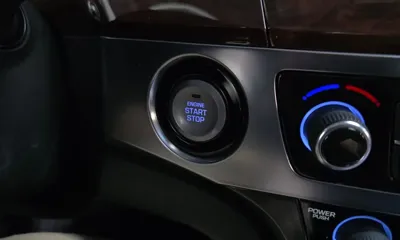 Hyundai Equus 2014, 89845 км, за 6098.2 USD - фото 28