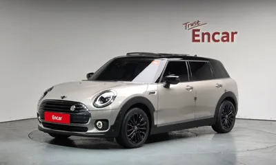 MINI Clubman · 2022 год