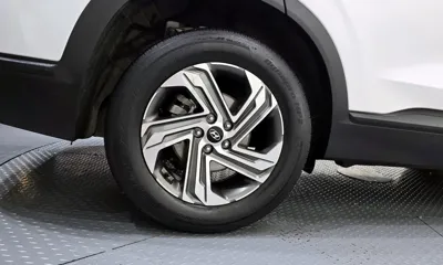 Hyundai Santafe 2021, 125381 км, за 11916.39 USD