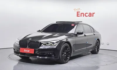 BMW 7-Series · 2016 год