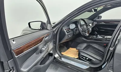 BMW 7-Series 2016, 90184 км, за 23455.56 USD - фото 10