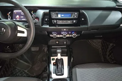 Honda Fit 2021, 46700 км, за 9170 USD - фото 15