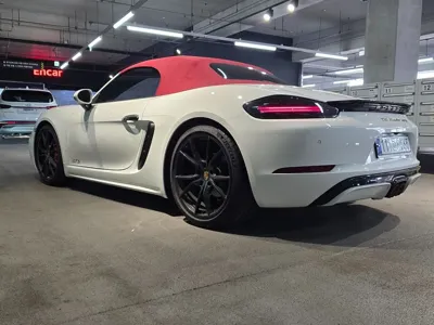 Porsche 718 2019, 49500 км, за 40698.44 USD