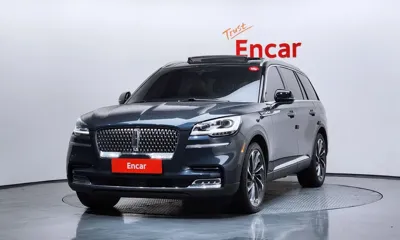 Lincoln Aviator · 2023 год