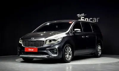 Kia Canival · 2019 год