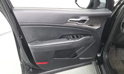 Kia Sportage 2022, 73275 км, за 15960.92 USD - фото 24