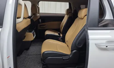 Kia Canival 2021, 117834 км, за 12465.54 USD - фото 12