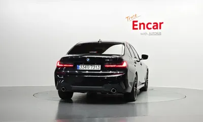 BMW 3-Series 2021, 81820 км, за 15698.89 USD