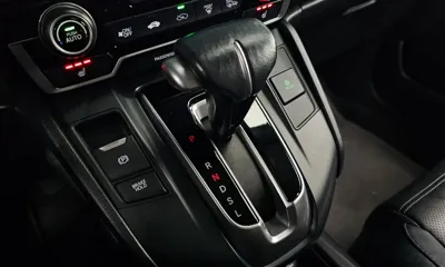 Honda CR-V 2017, 62383 км, за 14734.06 USD - фото 9