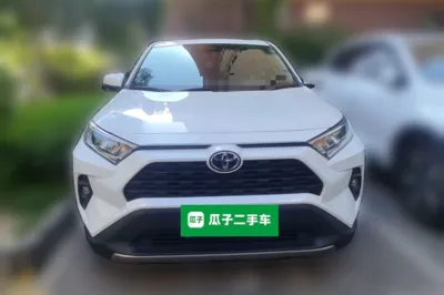 Toyota RAV4 2023, 11299 км, за 18122 USD
