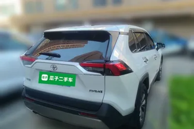 Toyota RAV4 2023, 11299 км, за 18122 USD - фото 6