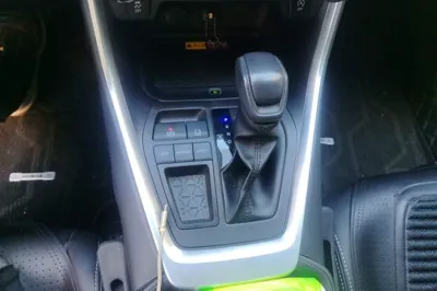 Toyota RAV4 2023, 11299 км, за 18122 USD - фото 14