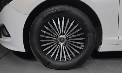 Hyundai Sonata 2015, 187116 км, за 4135.49 USD