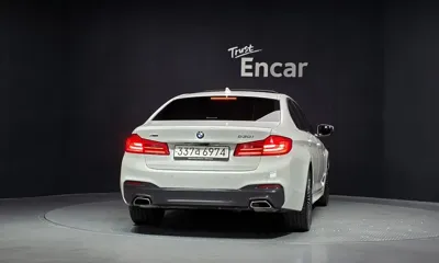 BMW 5-Series 2020, 38693 км, за 23572.3 USD
