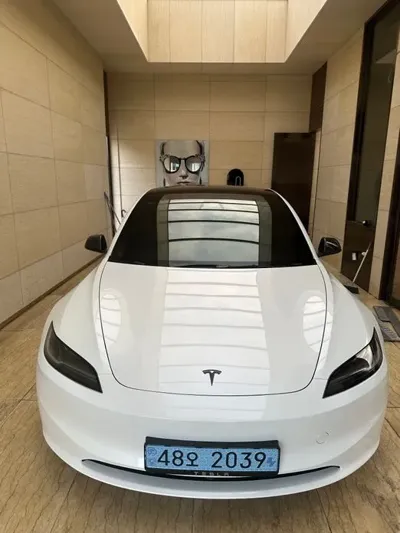 Tesla Model 3 2026, 3200 км, за 26913.48 USD