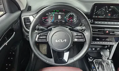 Kia Seltos 2023, 36433 км, за 12884.04 USD - фото 13