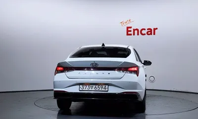 Hyundai Avante 2022, 157356 км, за 7742.39 USD