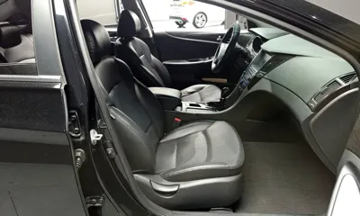 Hyundai Sonata 2013, 163471 км, за 2523.78 USD - фото 10