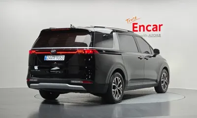 Kia Canival 2021, 108324 км, за 11886.35 USD