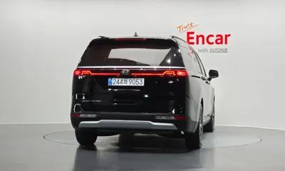 Kia Canival 2021, 108324 км, за 11886.35 USD