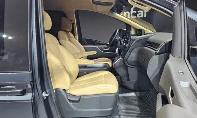 Hyundai Staria 2022, 70596 км, за 14385.18 USD - фото 10